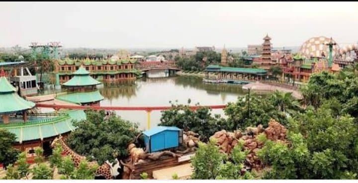 Blue World Theme Park