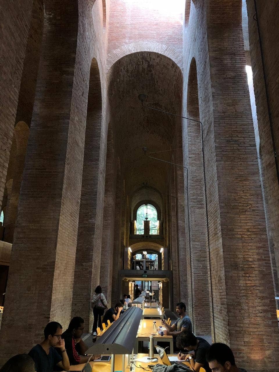 Modern Architecture & Green Spaces