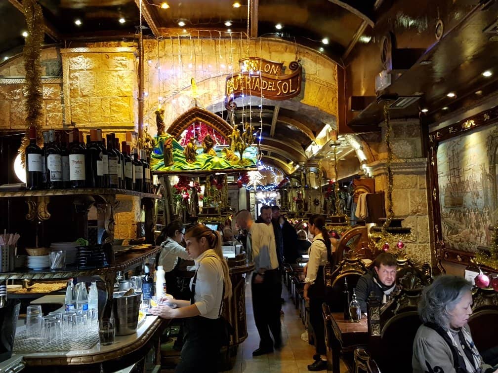 Intimate, Harry Potter-esque Ambiance