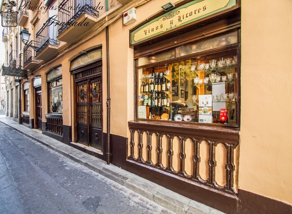 Bodegas Castañeda Calle Almireceros Granada