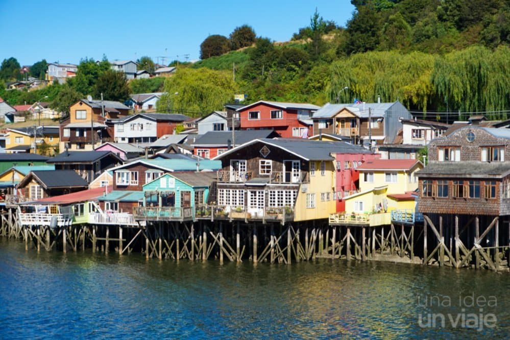 Maravillosos. PALAFITOS DE COLORES