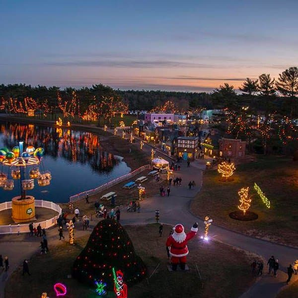 The Christmas Festival of Lights beginning mid-November through January 1st. This is not an event to miss!