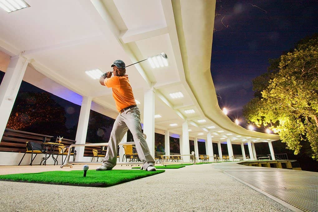 Challenging Narrow Fairways