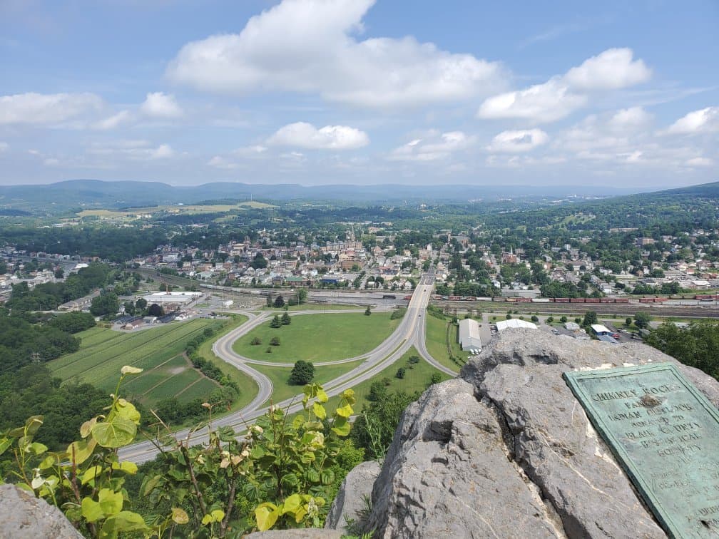 Chimney Rocks Park
