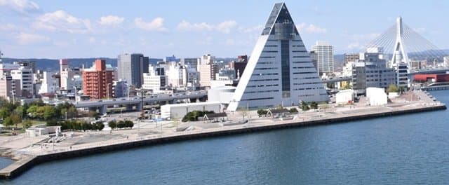 Park runs along the waterfront