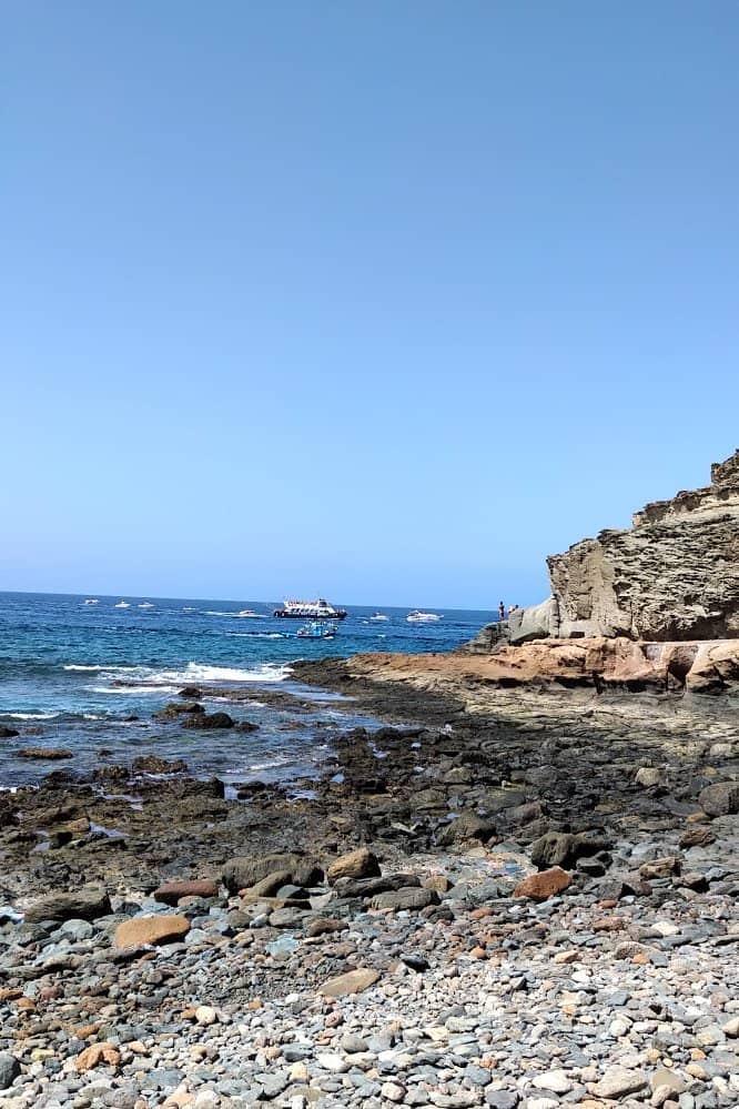 Nudist-Friendly Atmosphere