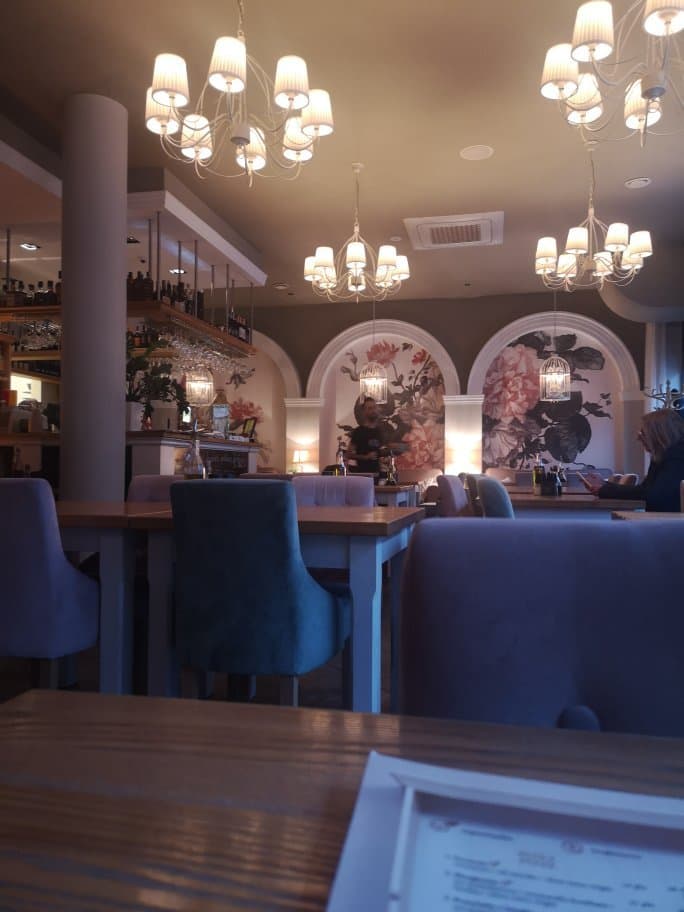 Ristorante La Cucina - Pizza & Pasta