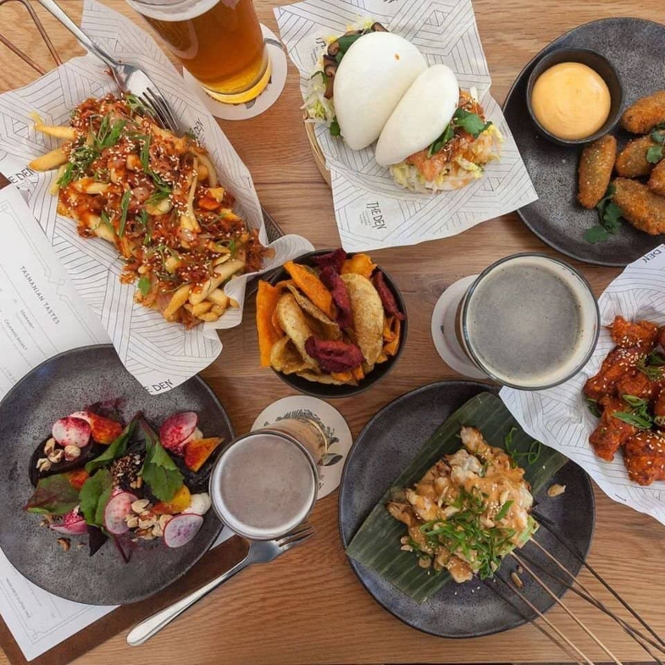 Cozy Ambiance with Fireplace