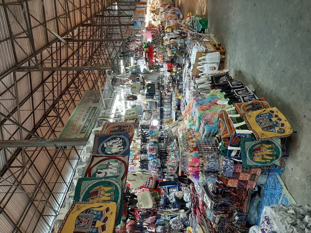 Kad Tung Kwian Market
