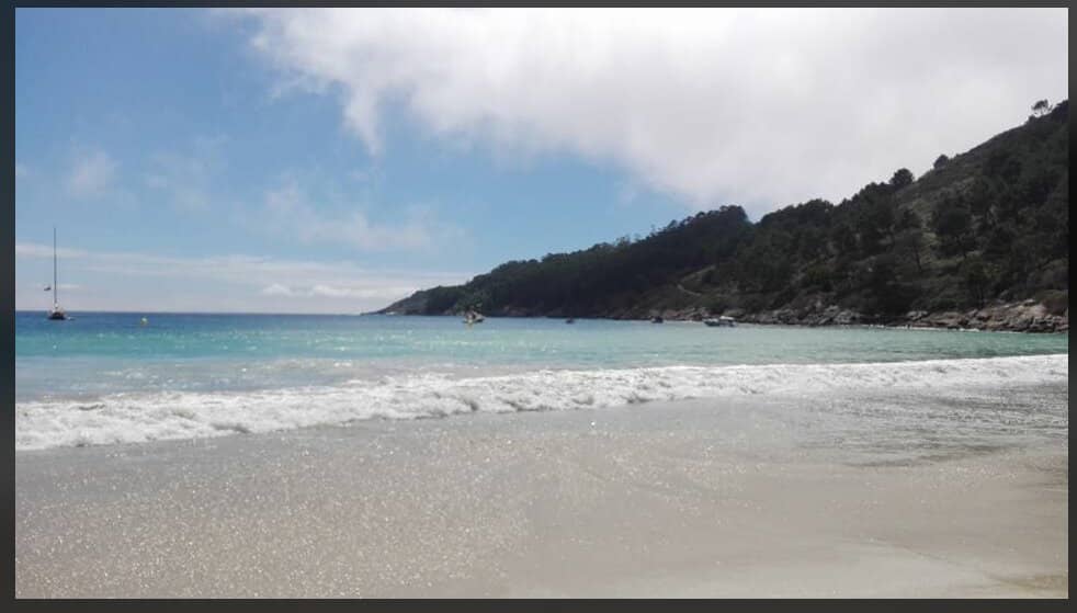 Expansive White Sands