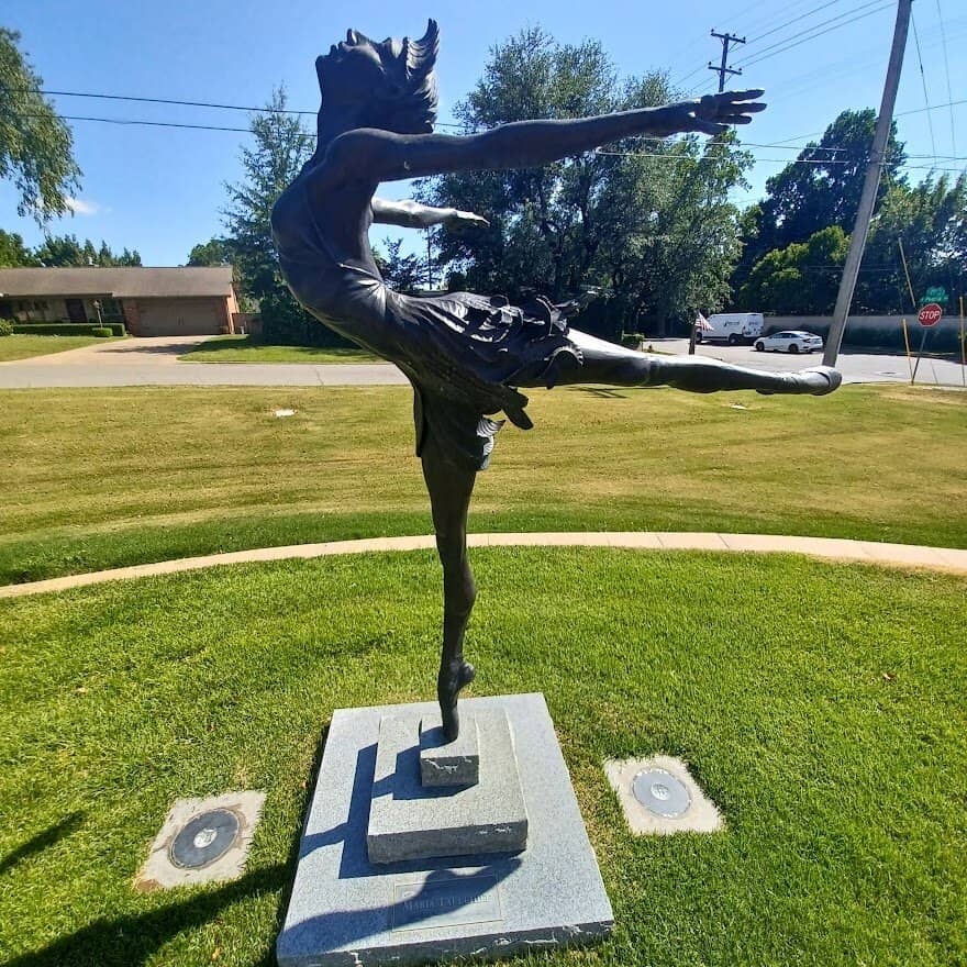 Tribune Research Library