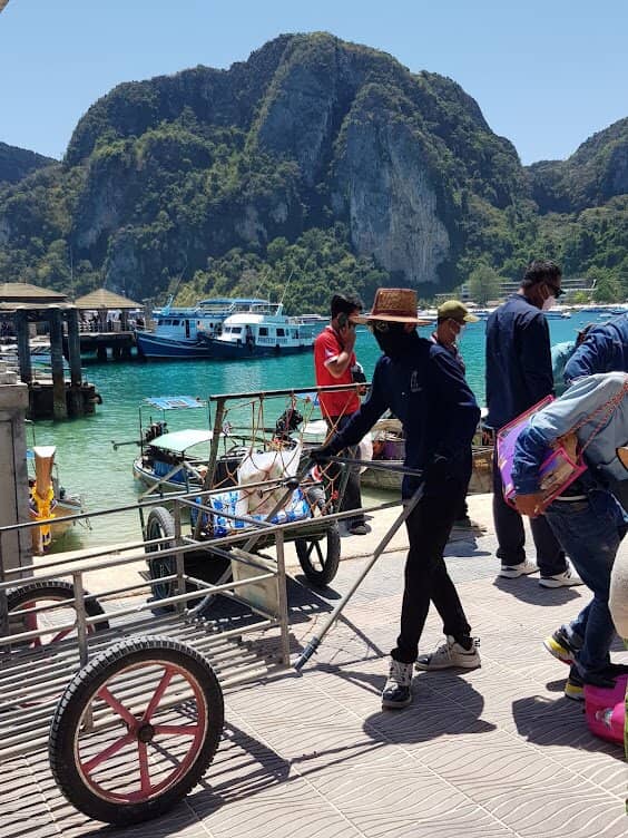 Island Ferry Hub