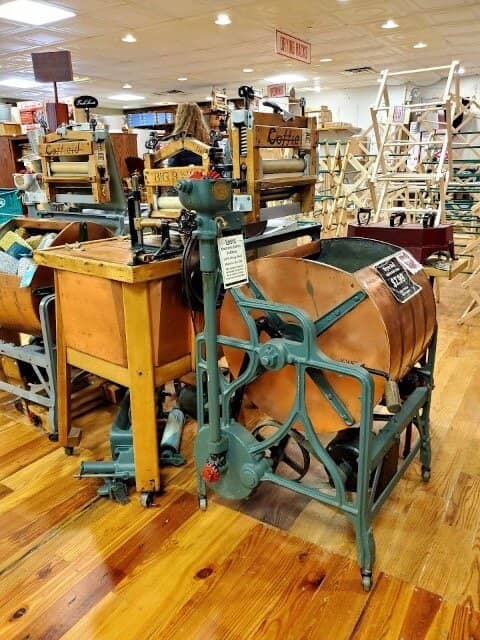 Old-Fashioned Soda Bar