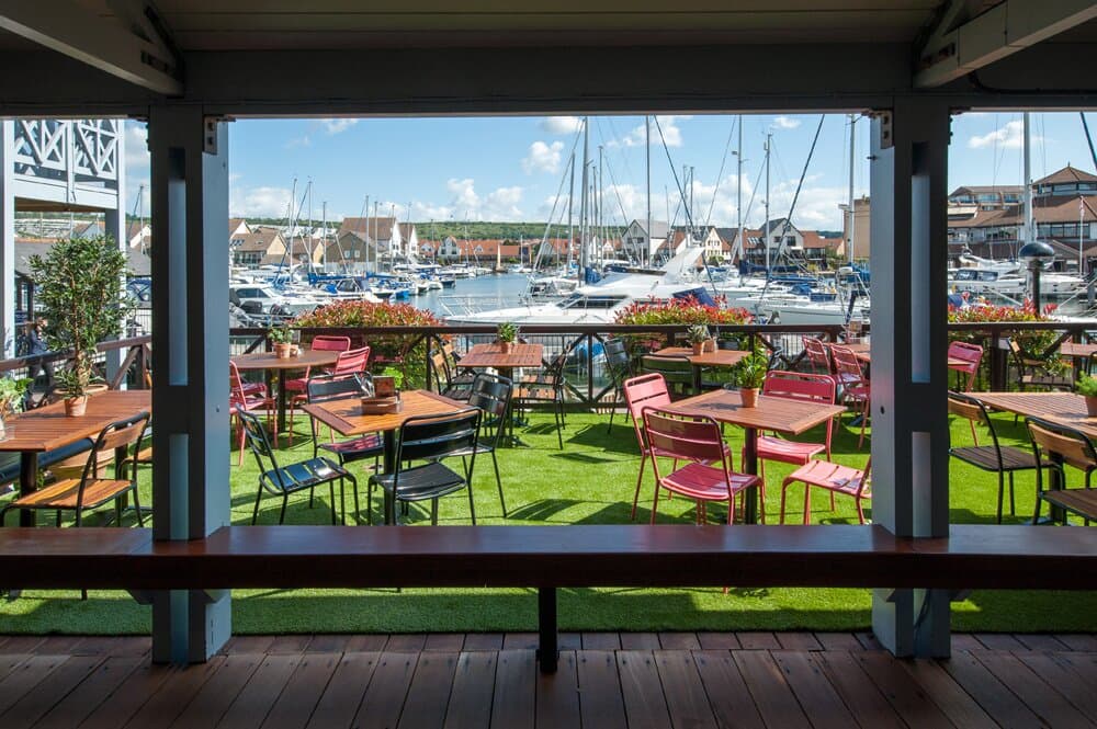 Zizzi Port Solent, Outside Seating, July 2019