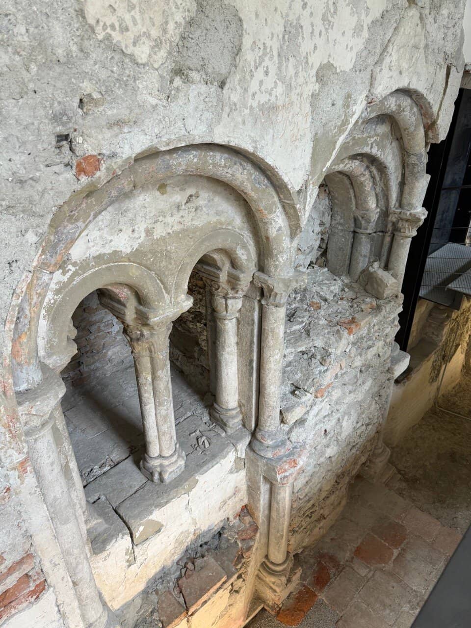 Roman Arcade Discoveries