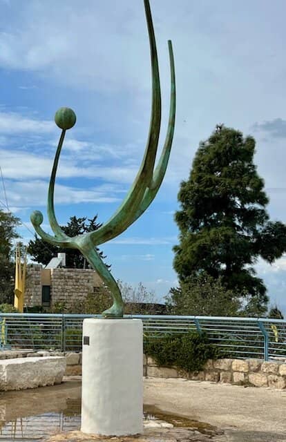 Art Galleries & Studios