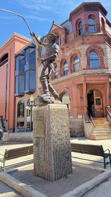 Historic Mansion District