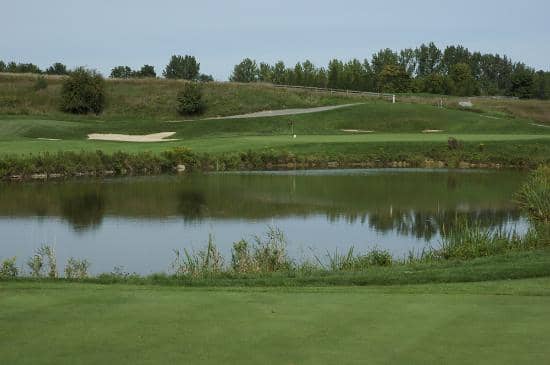 Grand Clubhouse & Dining