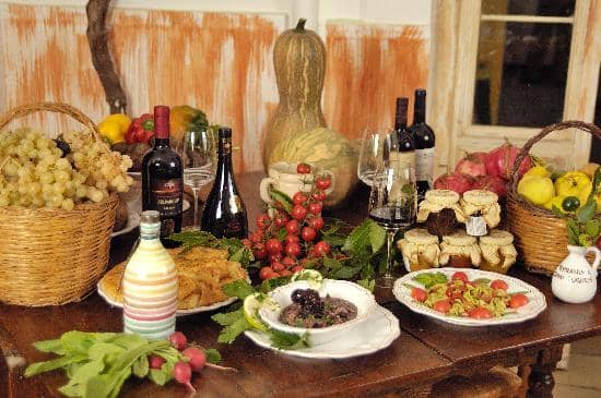 Charming, Rustic Ambiance