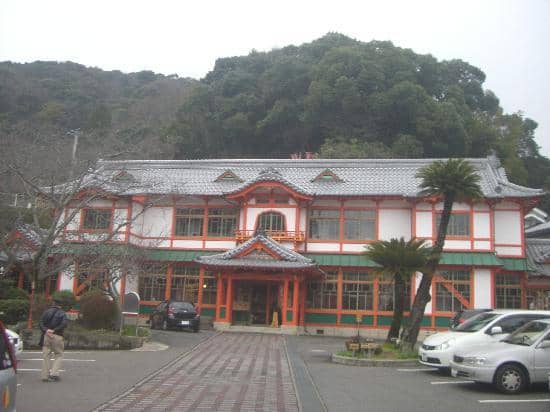 Takeo City Library & Historical Museum