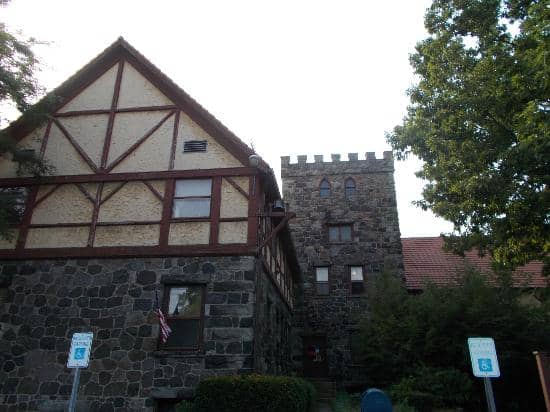 Artisan Shops & Galleries