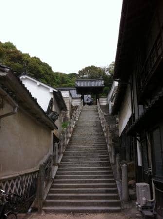 Traditional Architecture