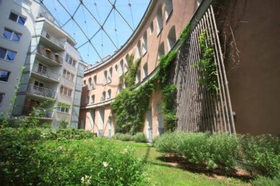 Shopping and Dining Hub