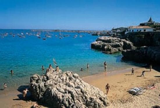 Praia da Rainha, Cascais, Portugal