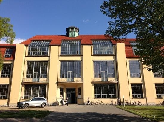 Hauptgebäude
