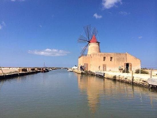 Partenza del tour in barca