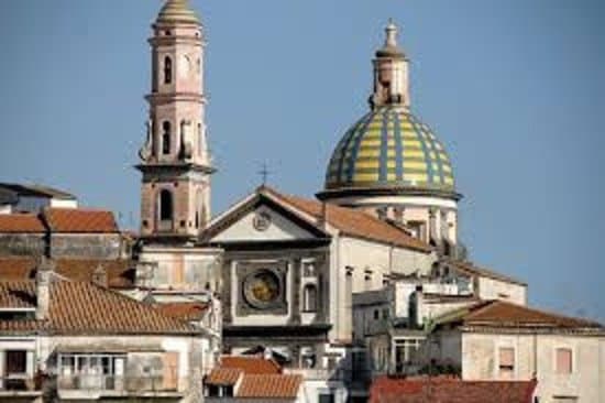 Vietri, panorama Duomo