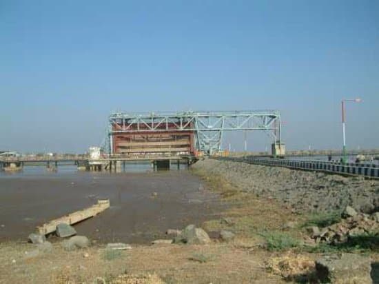 Lockgate at Bhavnagar Port
