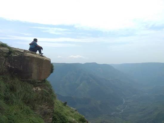 Panoramic Valley Views