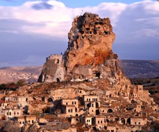 Ortahisar kalesi bir görünüm