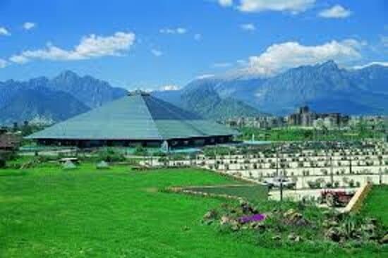 Cam Piramitten kareler