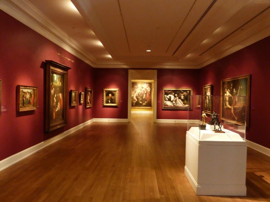 NOMA Interior