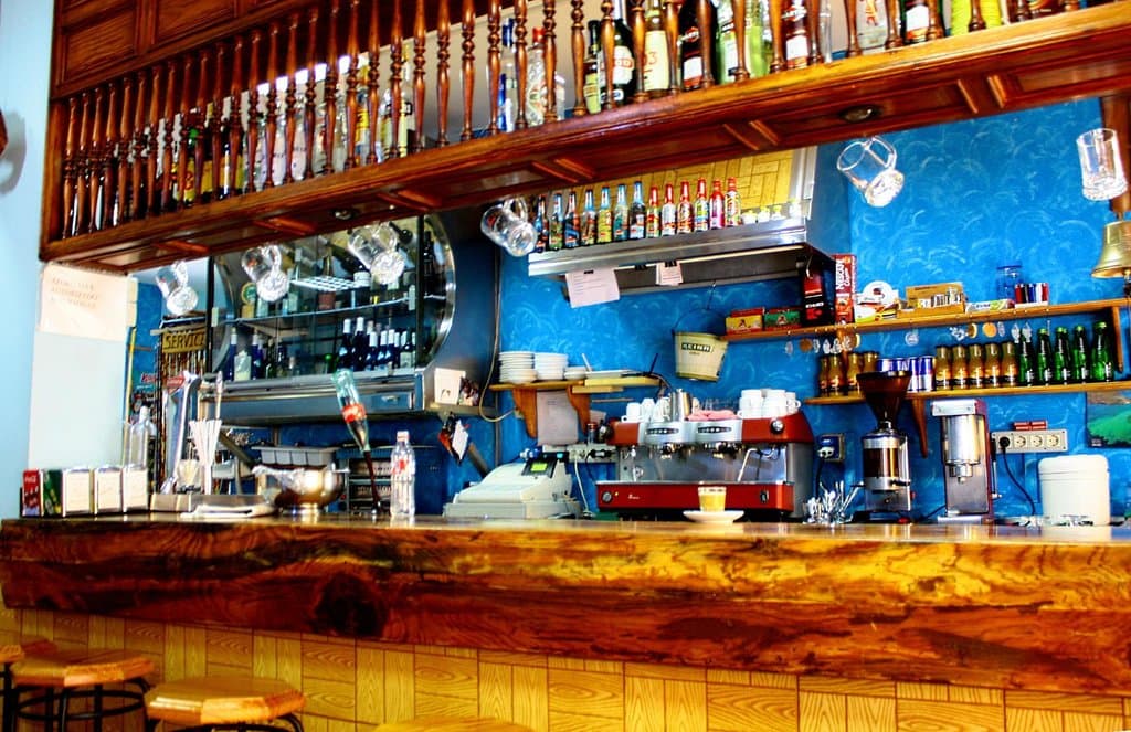 Mesón del restaurante El Refugio