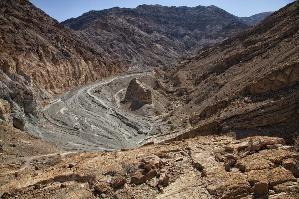 Mosaic Canyon hike from above