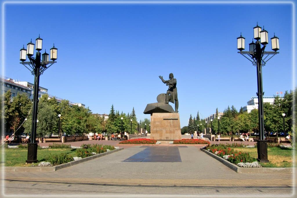 Памятник Воинам-танкистам