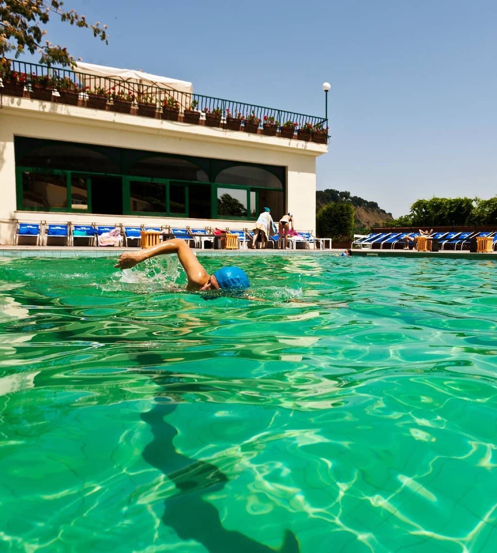 Therapeutic Mud Baths