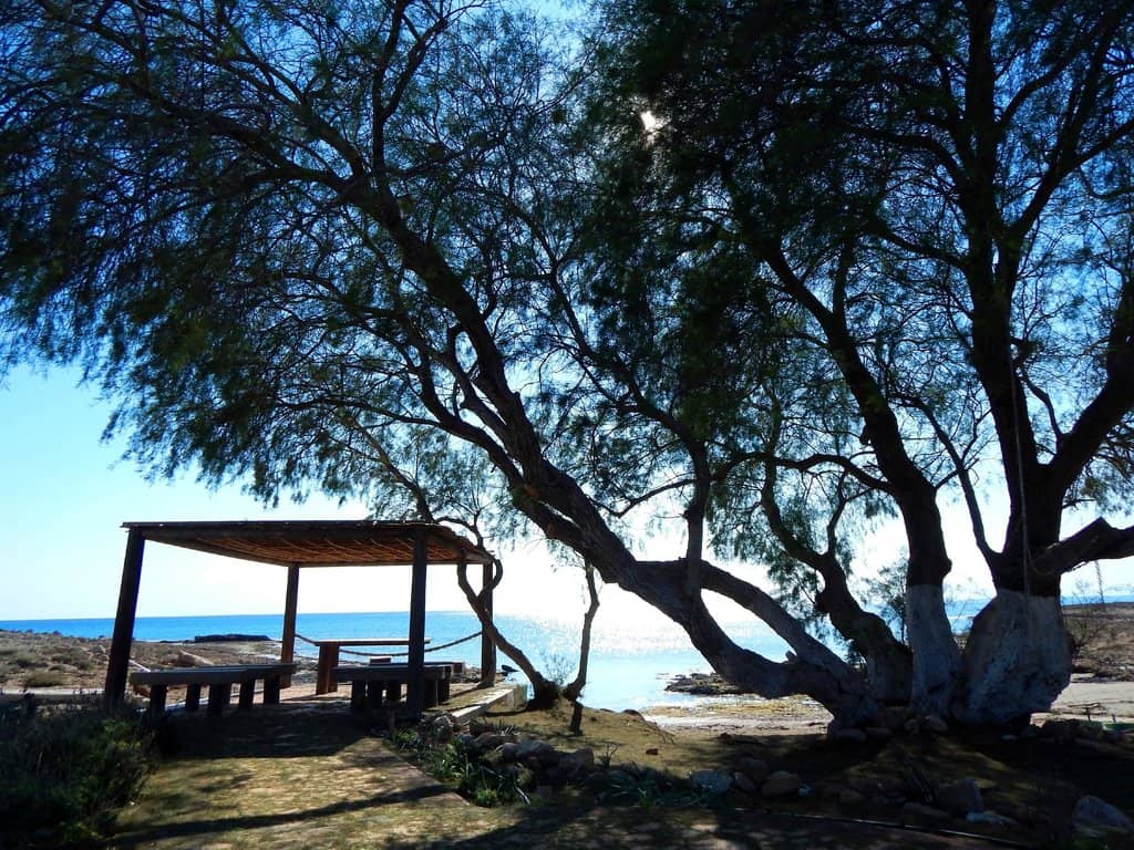Secluded Cove Atmosphere
