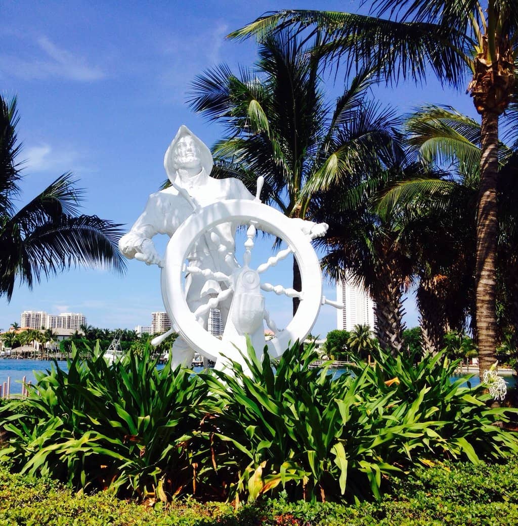 Underwater Sculptures & Reefs