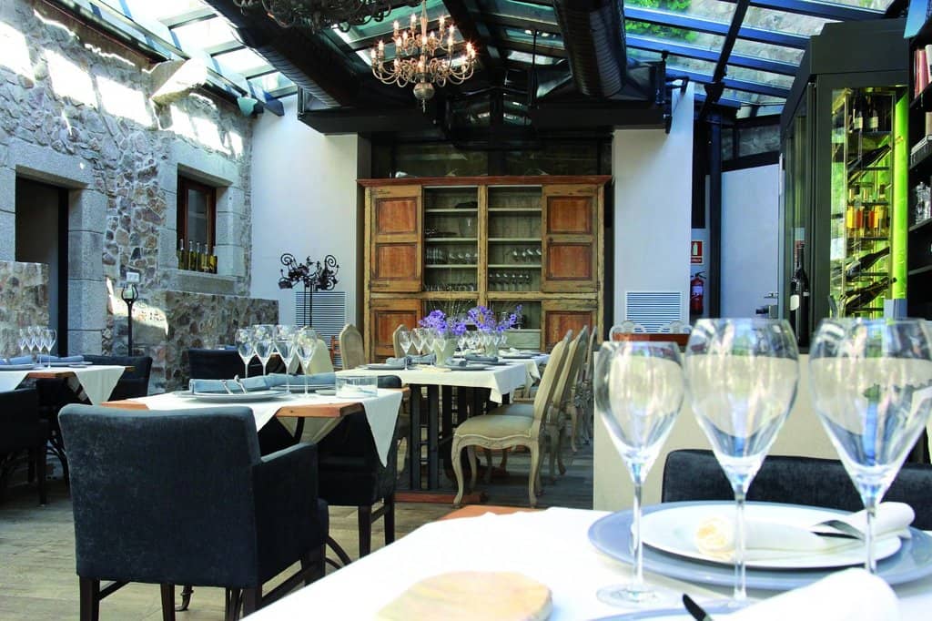 Standout Seafood Rice and 'Cocas'