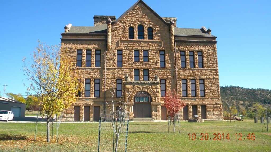 Fall view of the school museum