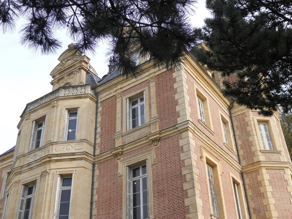 Vertical photo