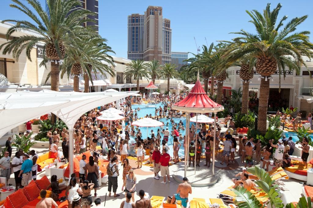 Encore Beach Club