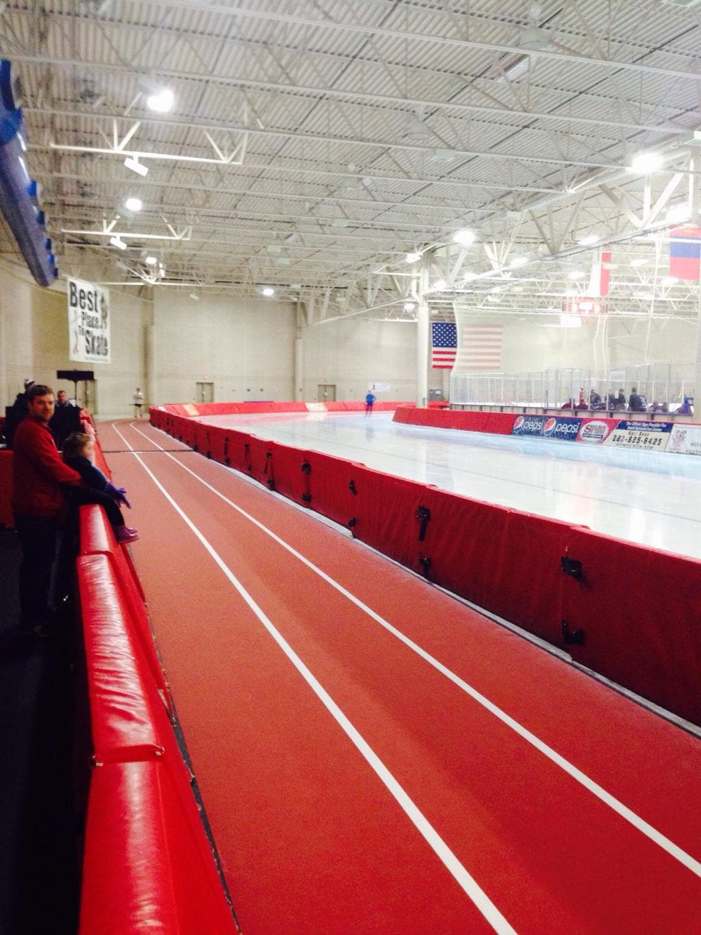 Running track adjacent to the speed skating oval