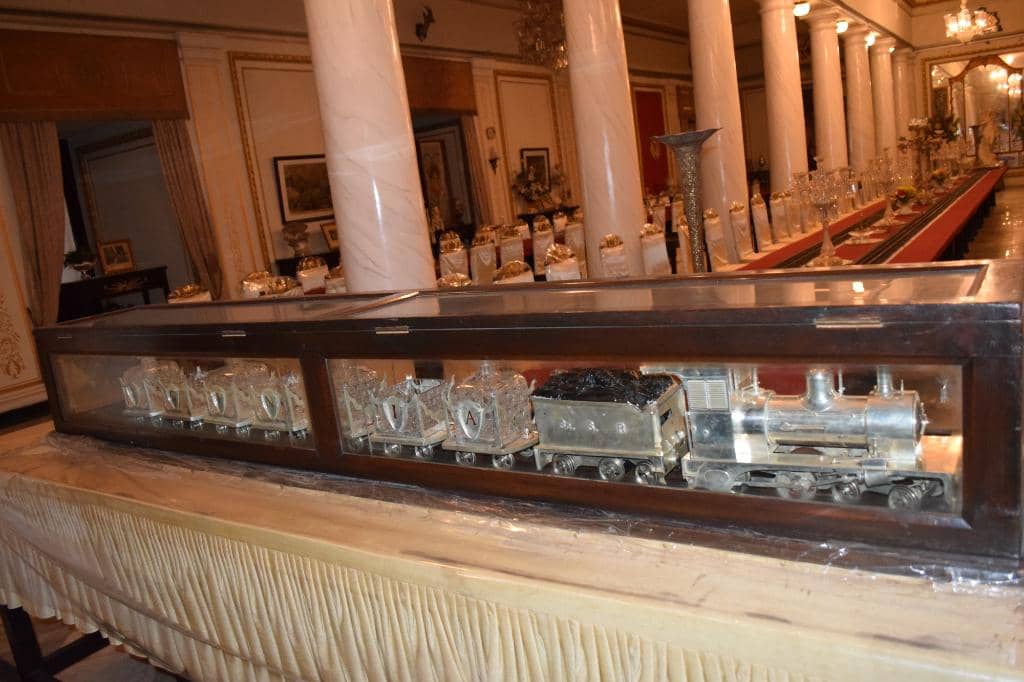 The Miniature Dining Train