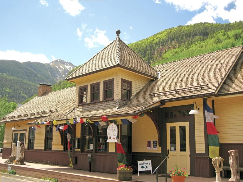 Ah Haa School for the Arts