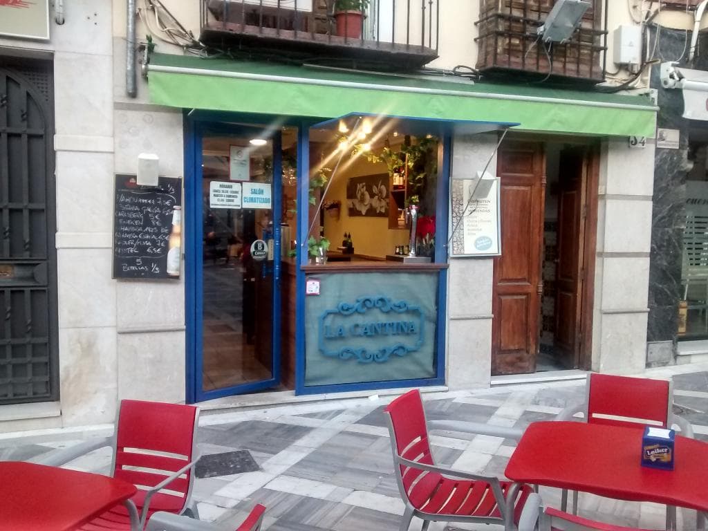 La Cantina